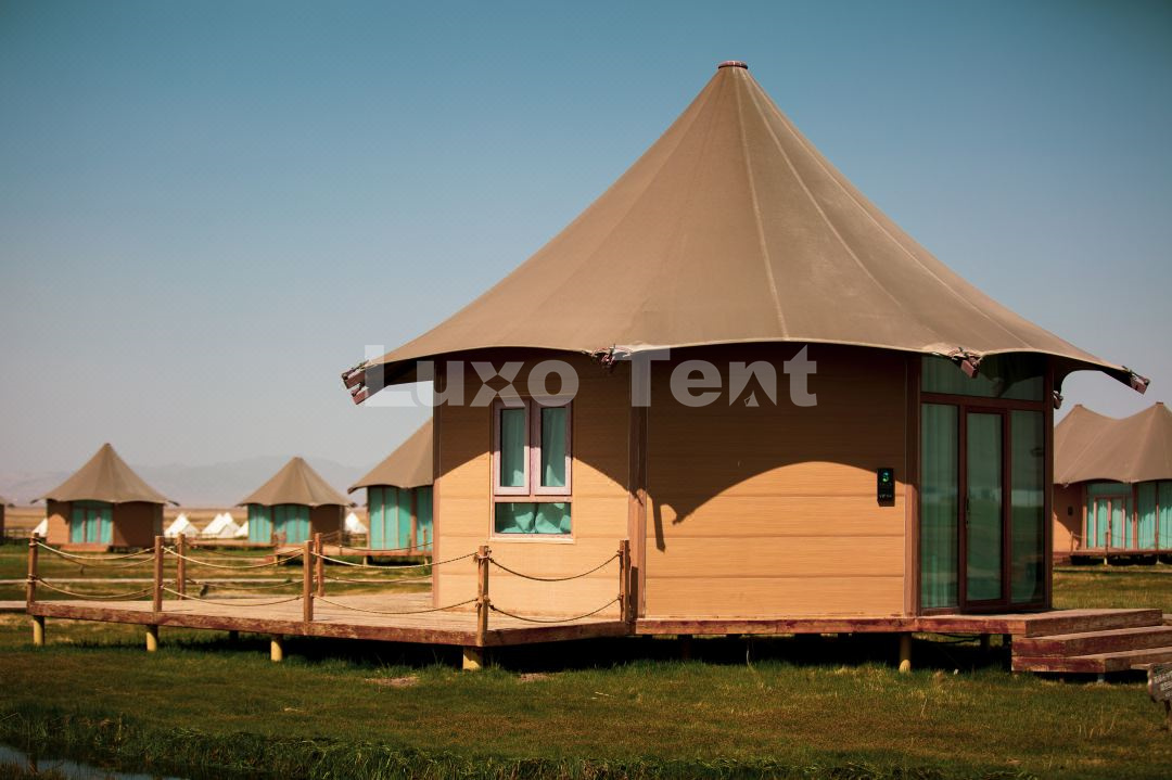 https://www.luxotent.com/polygon-safari-urugo-inzu-tent.html