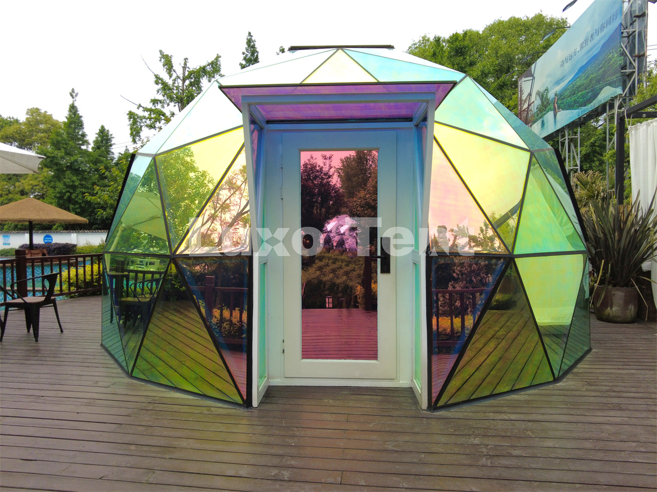 hollow tempered glass dome tent