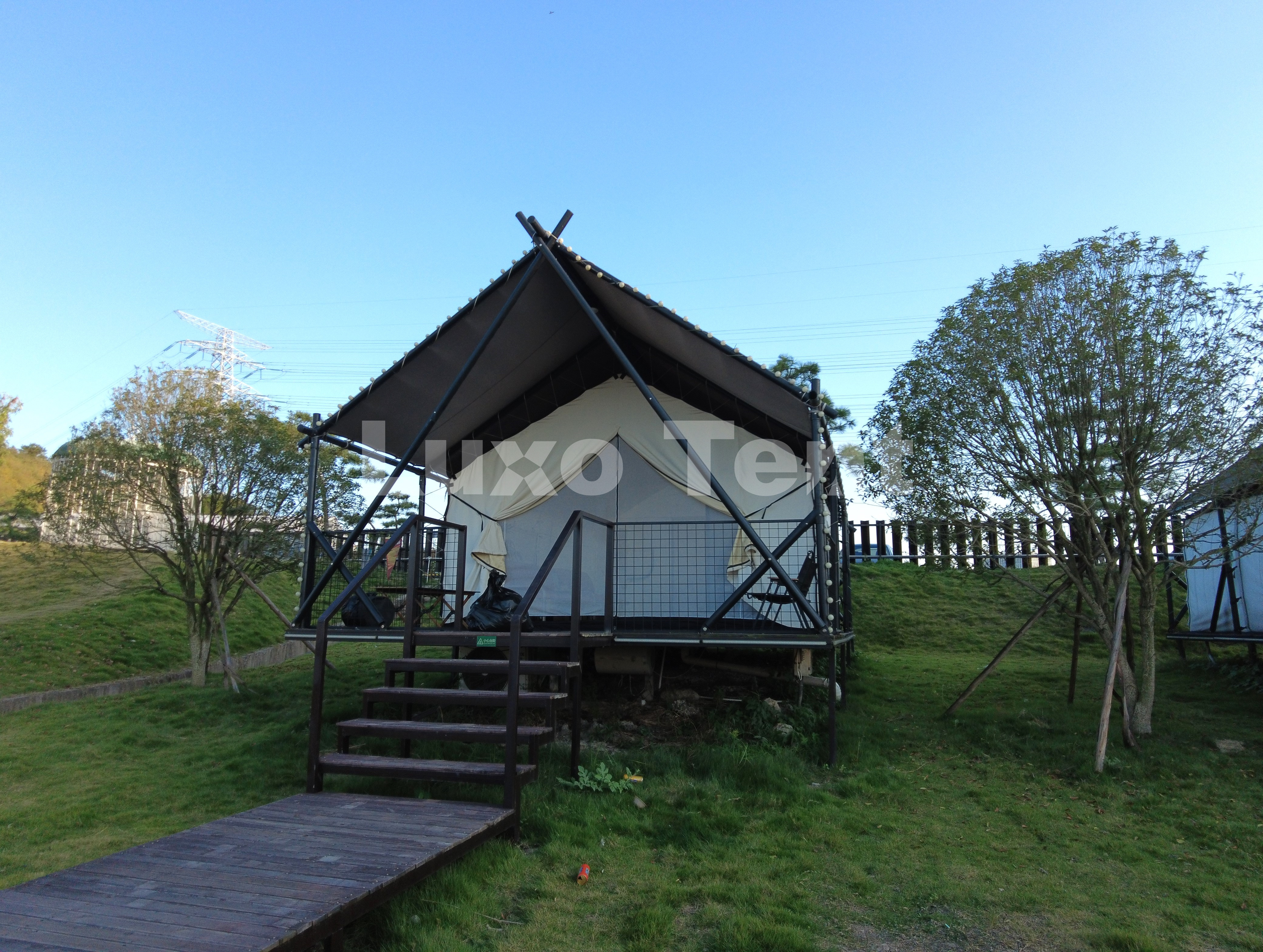 safari tent house